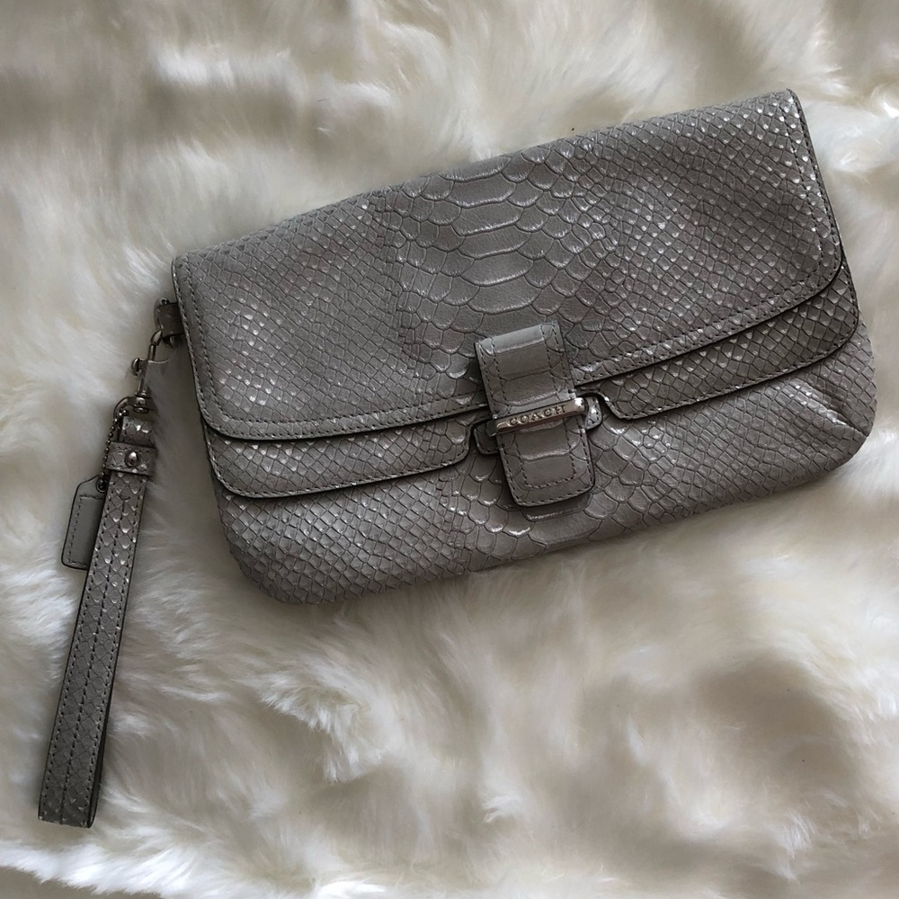 COACH Grey Silver Clutch Wristlet
